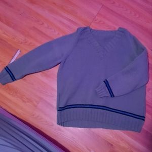 Knit sweater